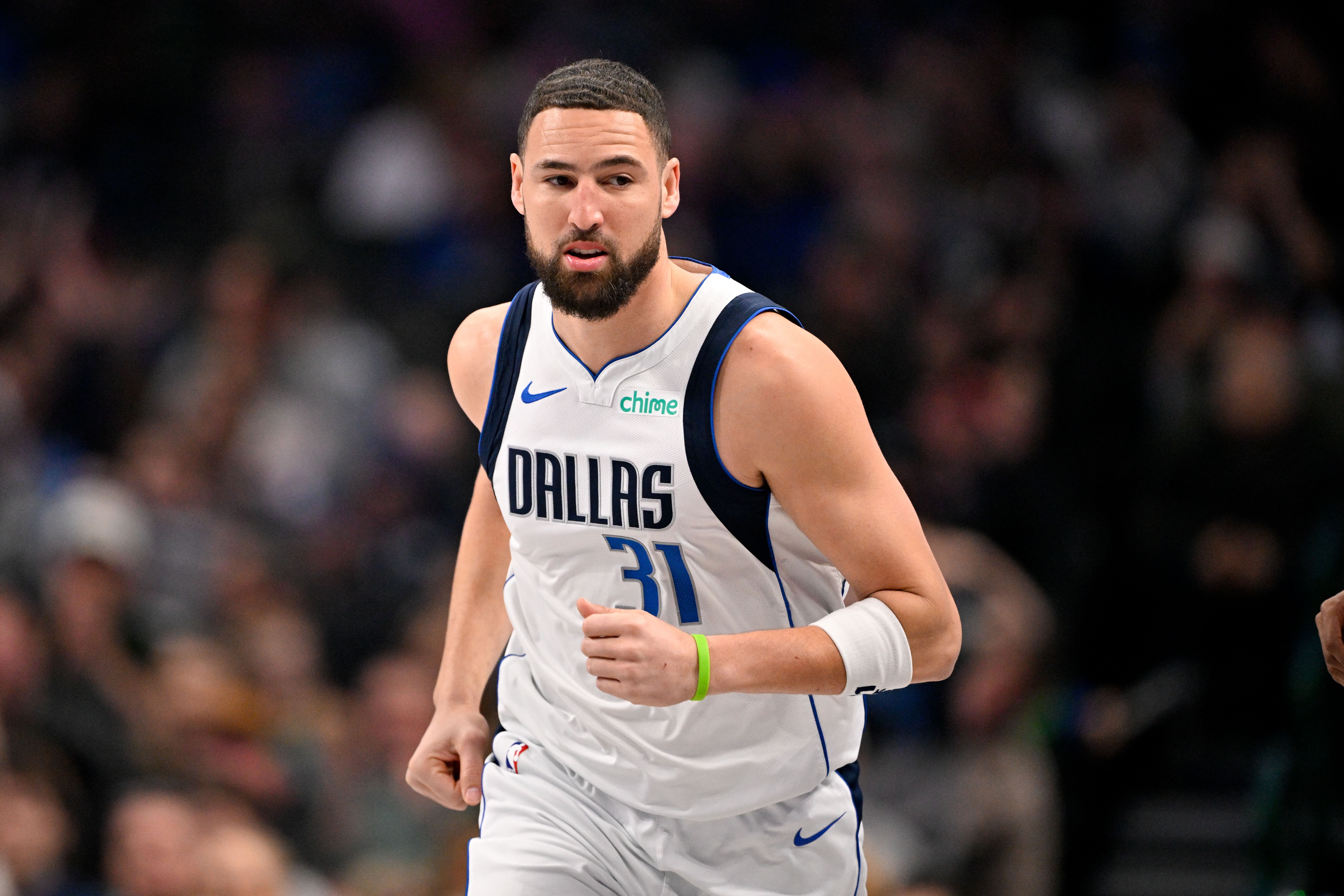 yl7703永利-差一点意思！克莱9中3得9分2板  三分7中3&amp;末节两记三分来晚了点