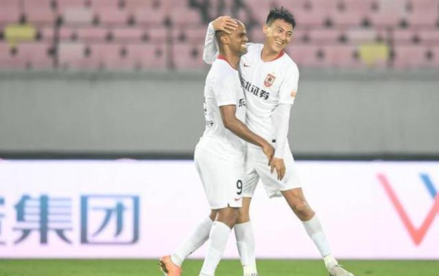 yl7703永利-亚泰为两年前被打到中甲复仇 亚冠射手传射建功